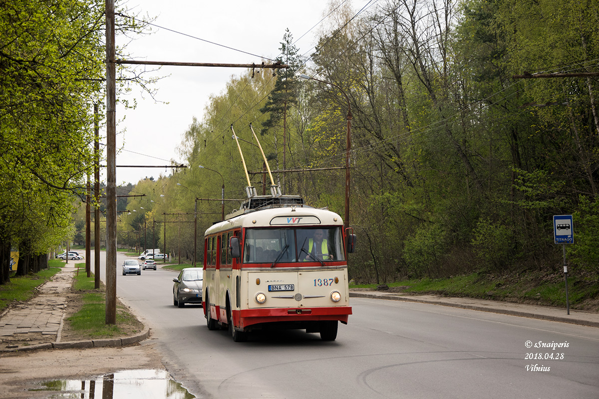 Вильнюс, Škoda 9TrH29 № 1387