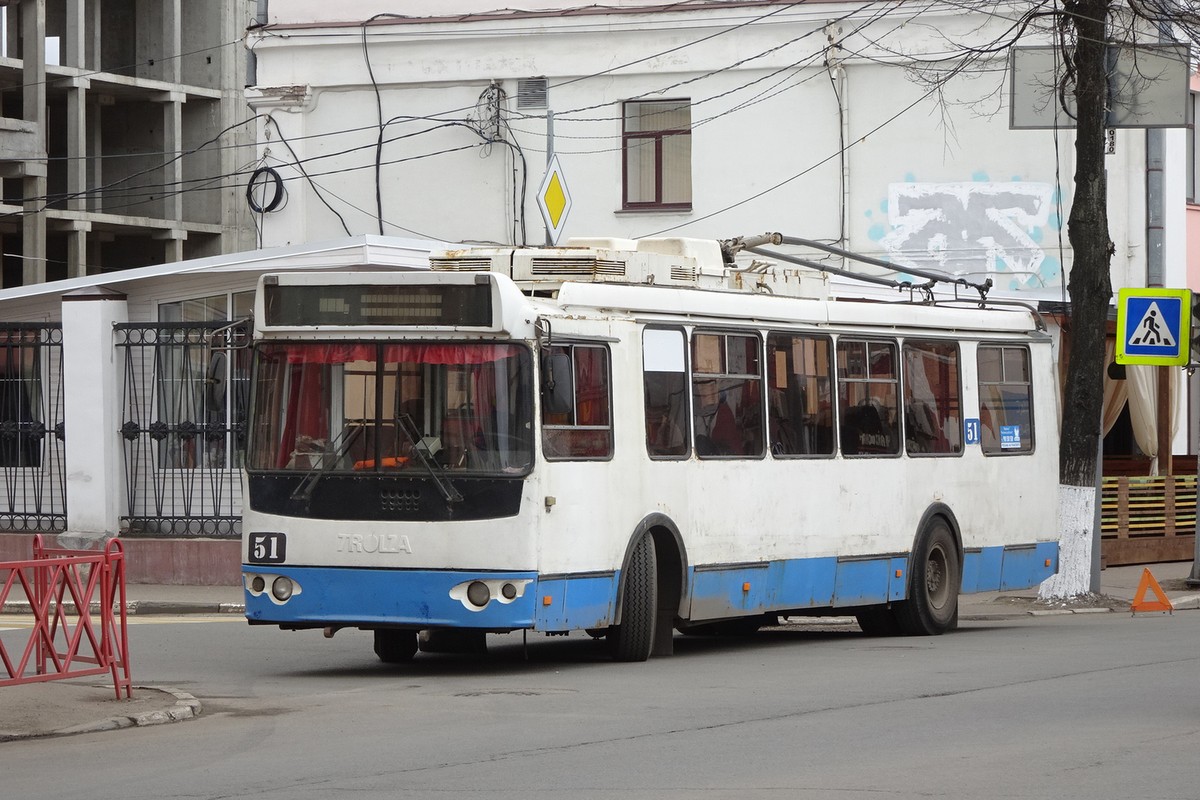 Ярославль, ЗиУ-682Г-016.02 № 51; Ярославль — 01.05.2018 Троллейбусные заграждения на период проведения Первомайских демонстраций
