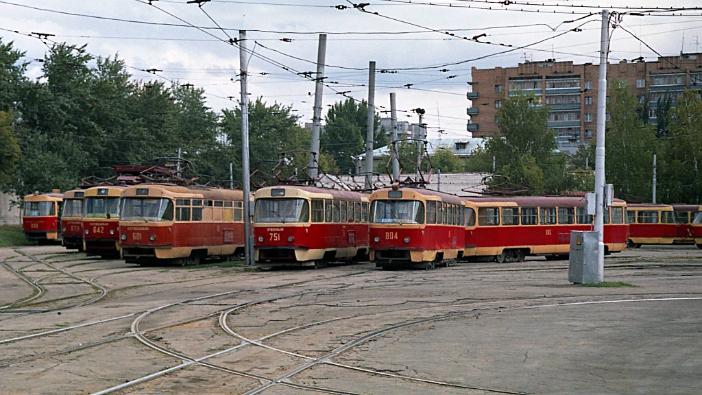 Самара, Tatra T3SU (двухдверная) № 601; Самара, Tatra T3SU (двухдверная) № 751; Самара, Tatra T3SU № 804; Самара — Городское трамвайное депо; Самара — Исторические фотографии — Трамвай и Троллейбус (1992-2000)