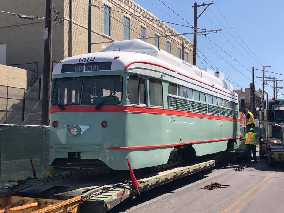 Эль-Пасо, PCC № 1512; Эль-Пасо — Поставка вагонов PCC