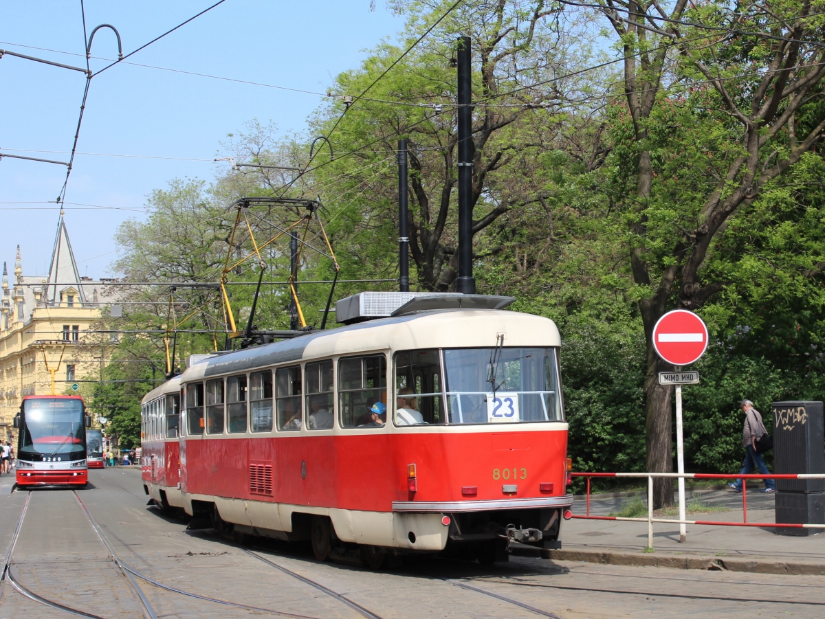 Прага, Tatra T3M № 8013