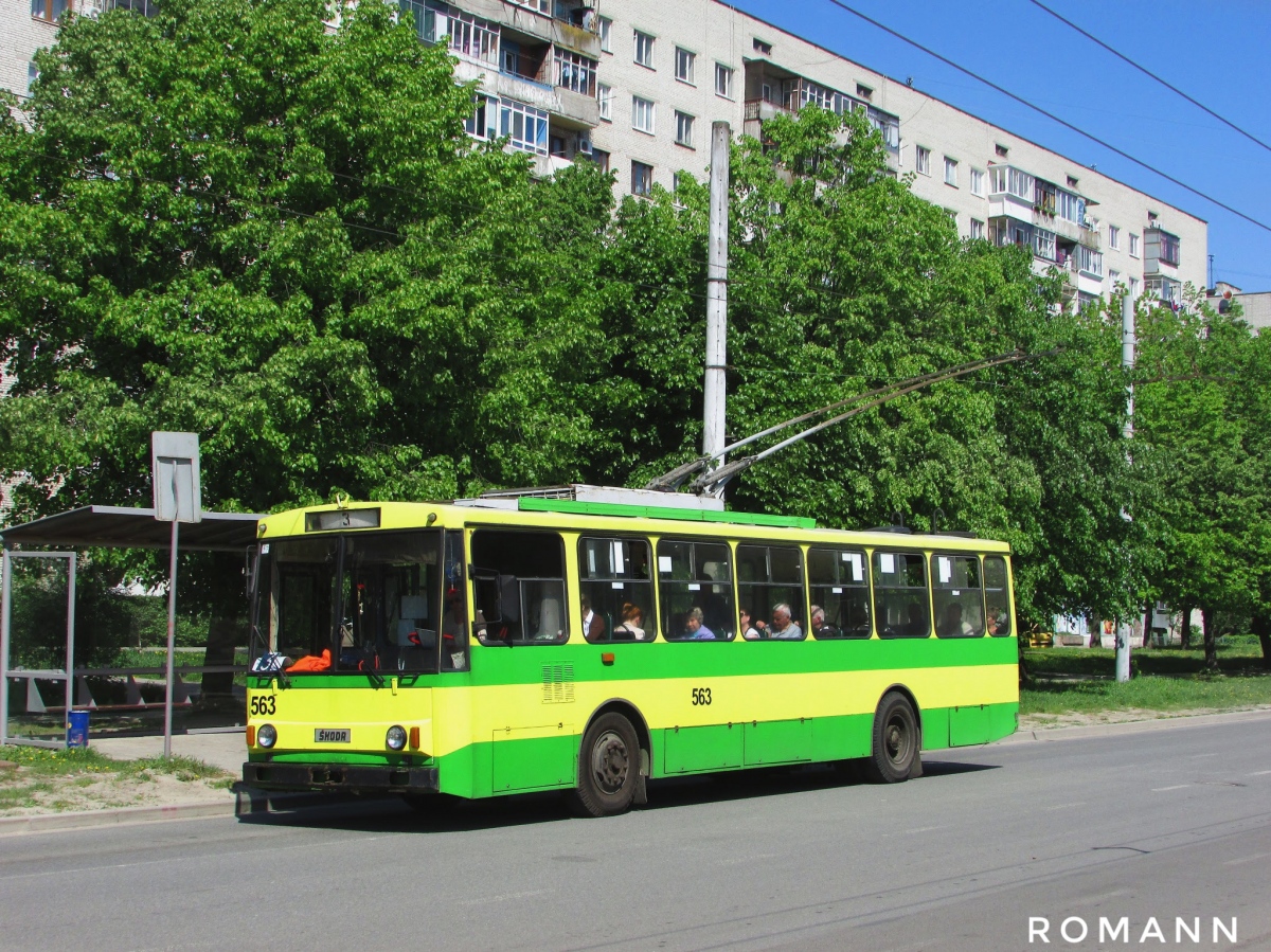 Львов, Škoda 14Tr89/6 № 563