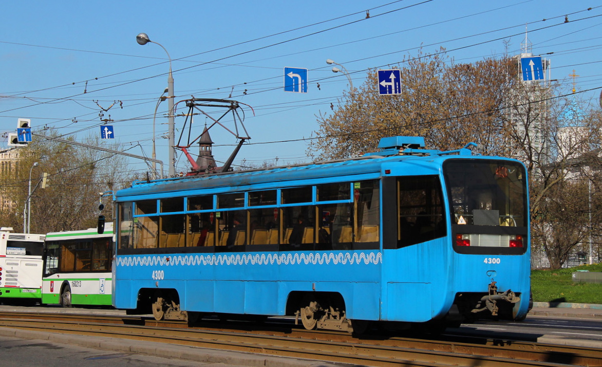 Москва, 71-619АС № 4300