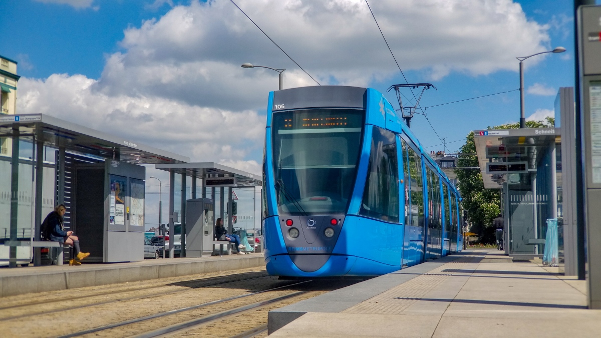 Реймс, Alstom Citadis 302 № 106