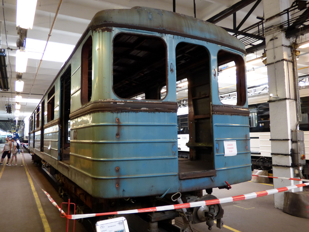 Budapešta, Ev № 102; Budapešta — Metro depots