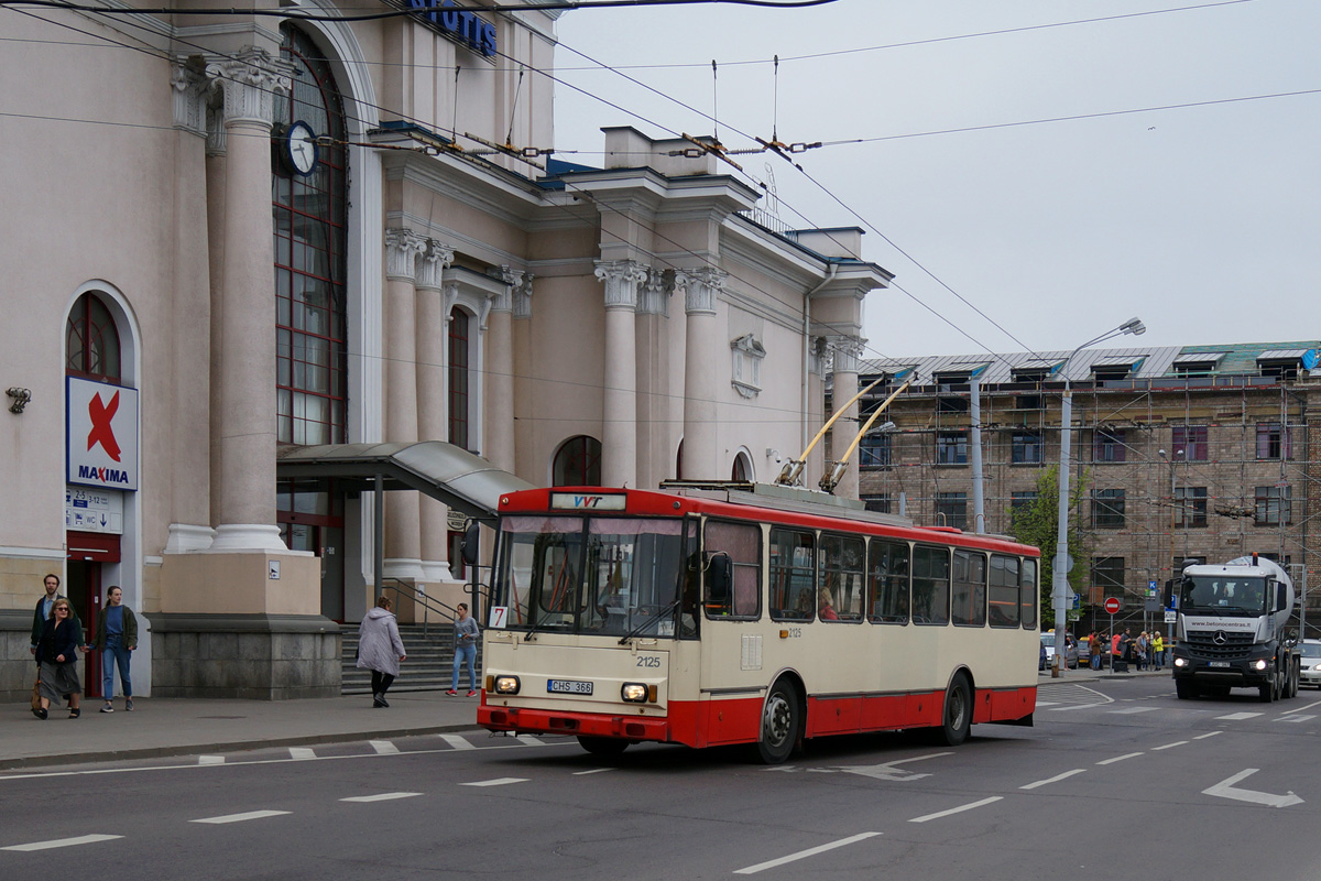Vilnius, Škoda 14Tr10/6 № 2125
