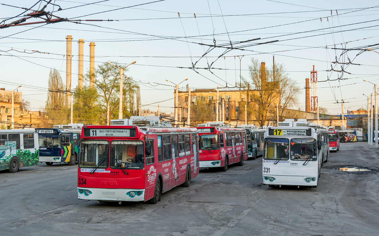 Воронеж, ЗиУ-682Г-016.04 № 334; Воронеж, ЗиУ-682Г-016.04 № 331