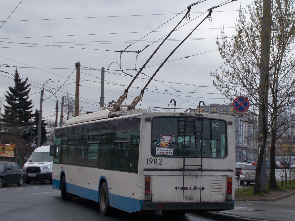 Санкт-Петербург, ВМЗ-5298.01 (ВМЗ-463) № 1982