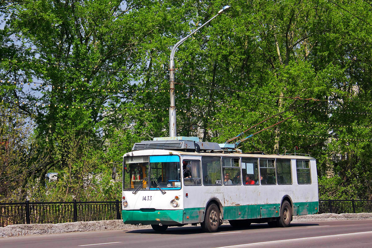 Пенза, ВЗТМ-5284 № 1433