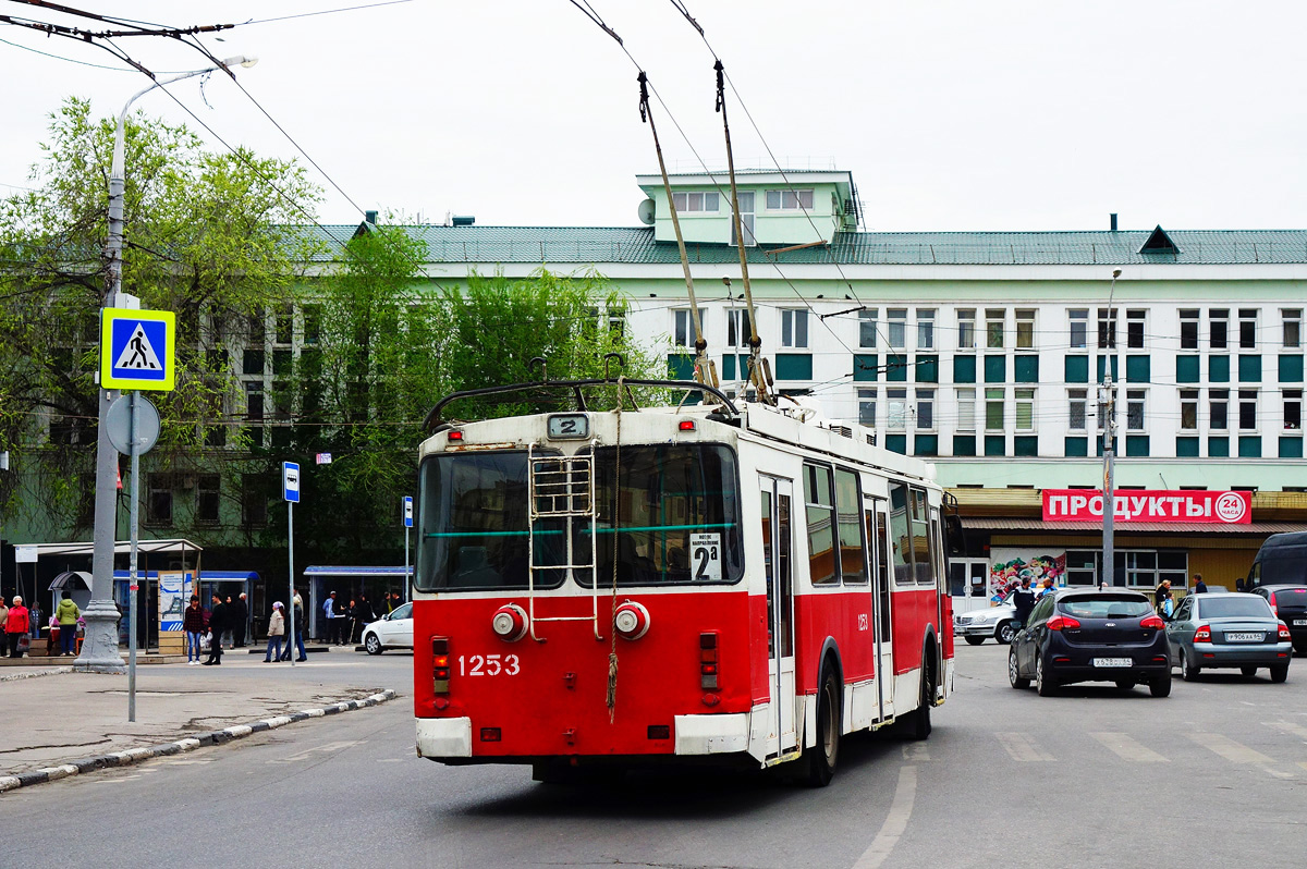Саратов, ЗиУ-682Г-016.02 № 1253