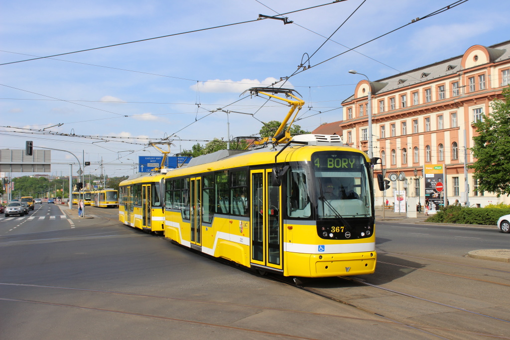 Пилзен, Vario LF+ № 367; Пилзен, Vario LF+ № 368