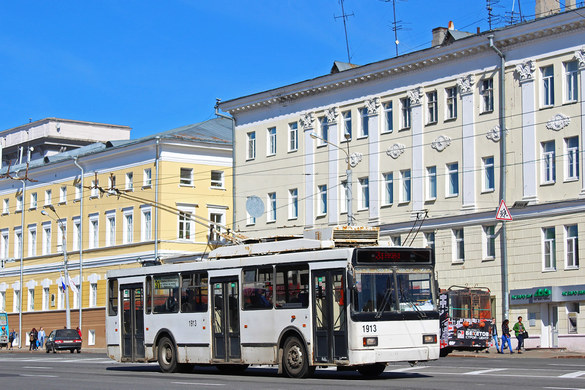 Нижний Новгород, ВМЗ-52981 № 1913