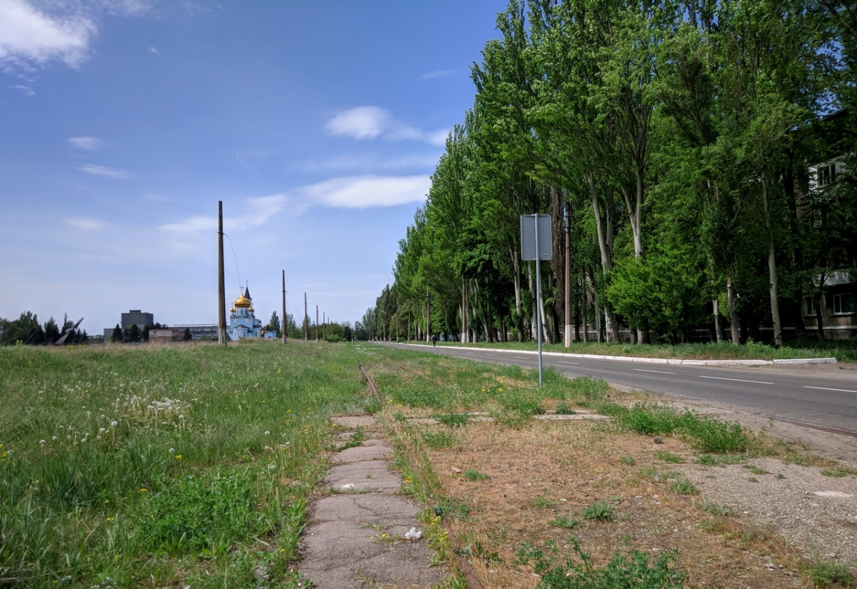 Авдеевка — Закрытая линия, "Авдеевка — Промзона АКХЗ"; Авдеевка — Трамвайные линии и инфраструктура