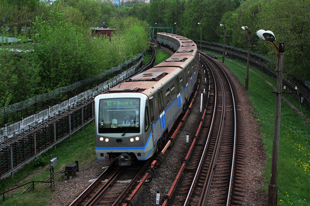 Москва, 81-740.4 «Русич» № 0207
