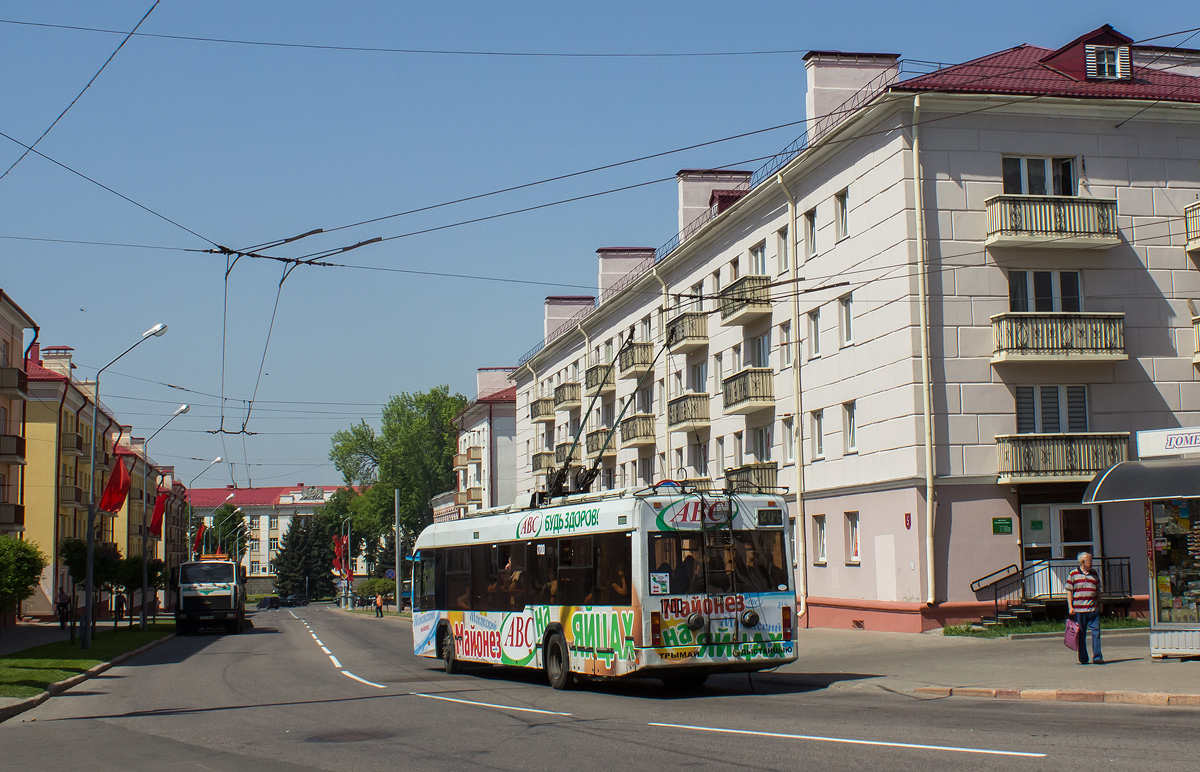Гомель, БКМ 32102 № 1700