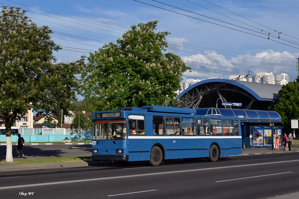 Гомель, БКМ 201А7 № 1671