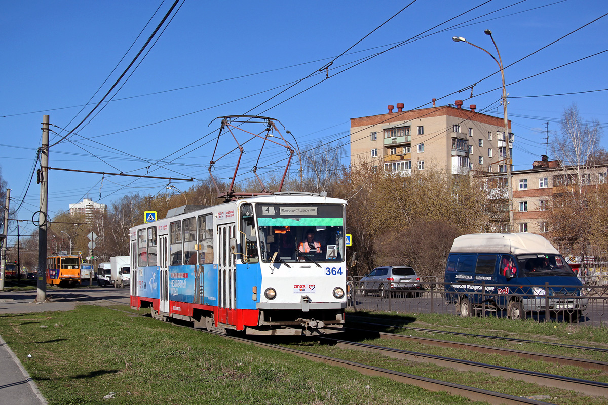 Jekaterinburg, Tatra T6B5SU Nr. 364