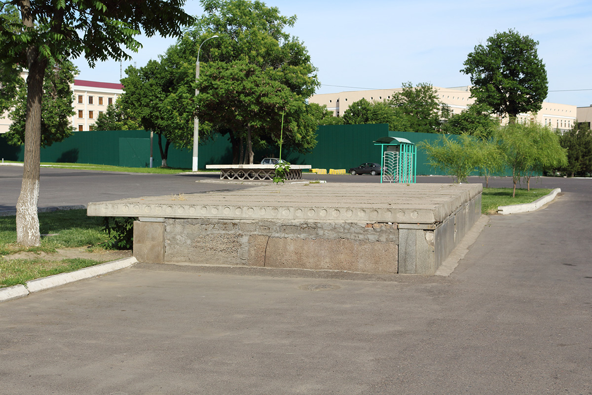 Ташкент — Метрополитен — Юнусабадская линия