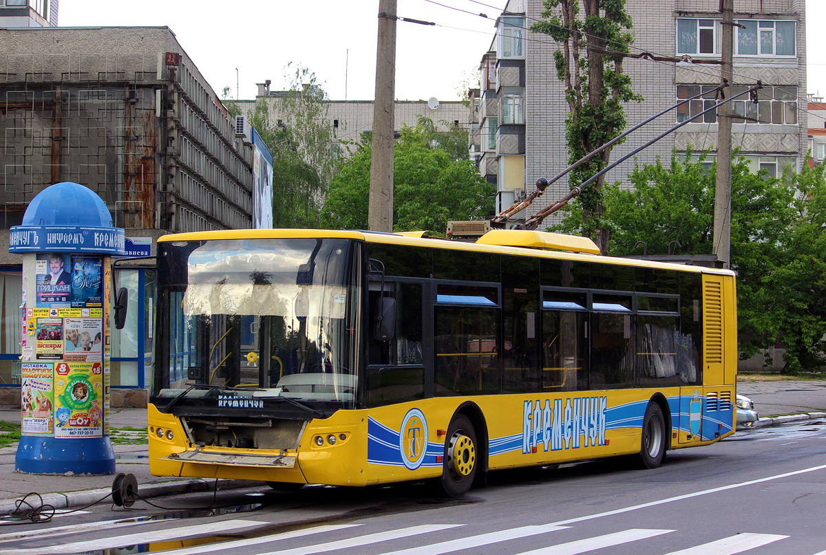 Кременчуг, ЛАЗ E183D1 № 206