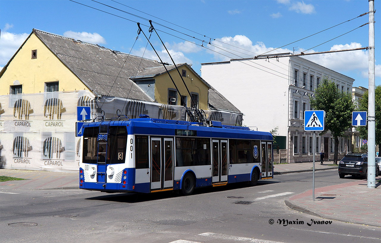 Брест, БКМ 321 № 001