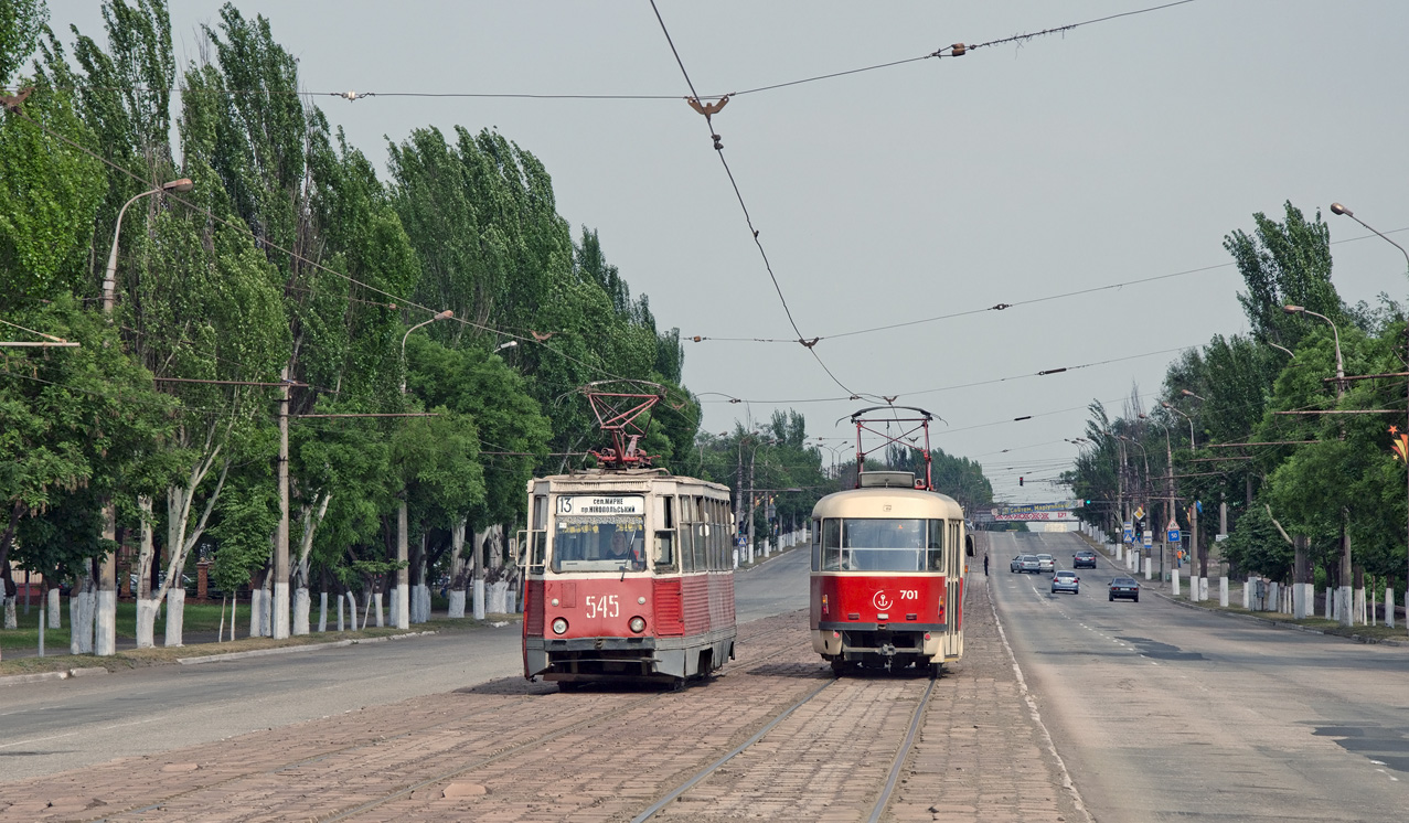 Mariupol, 71-605 (KTM-5M3) č. 545; Mariupol, Tatra T3SUCS č. 701