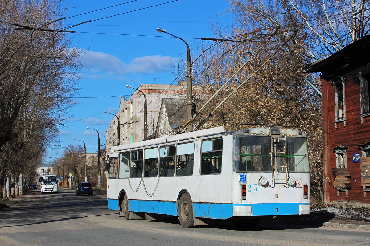 Kosztroma, ZiU-682G-016.05 — 25