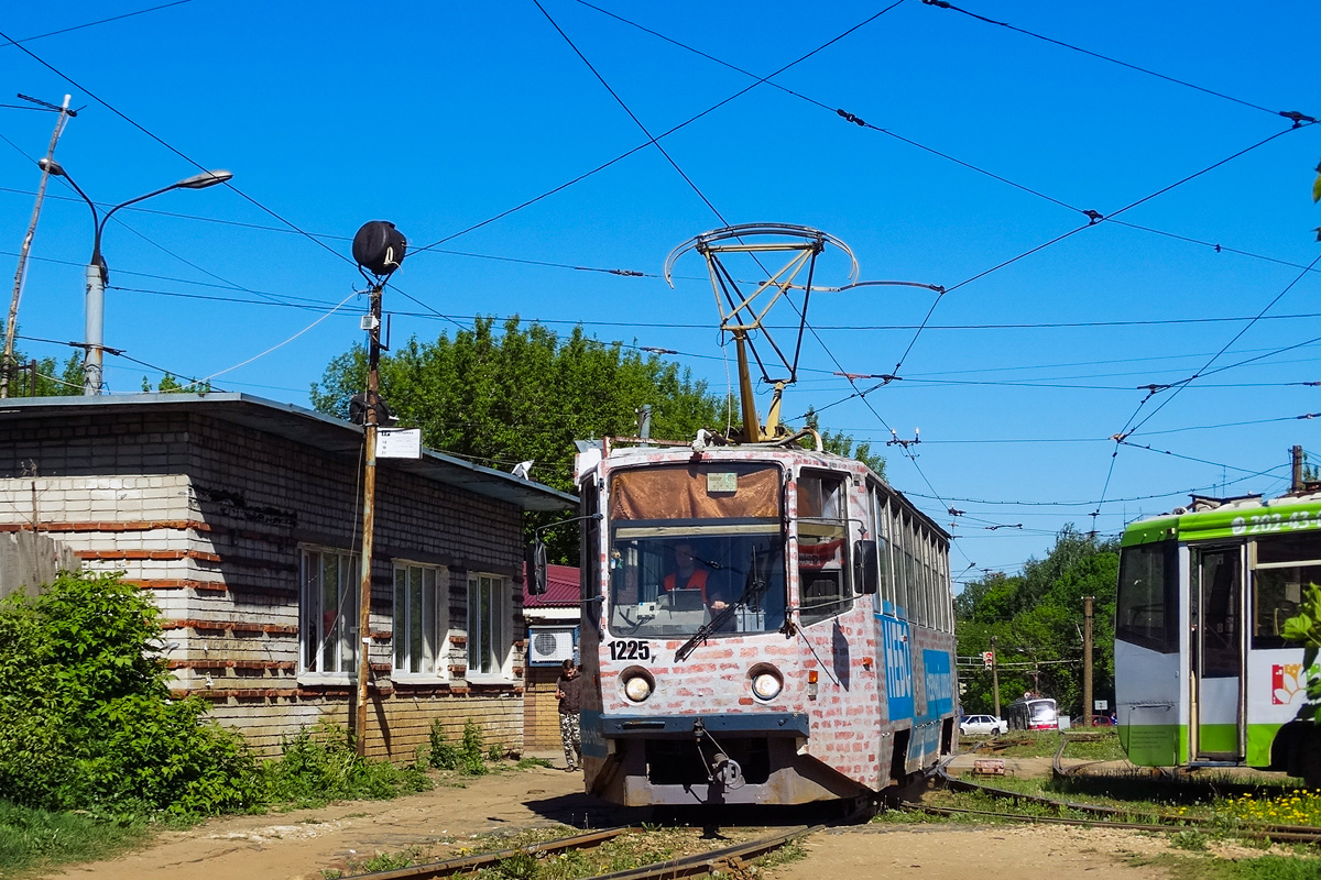 Нижний Новгород, 71-608КМ № 1225