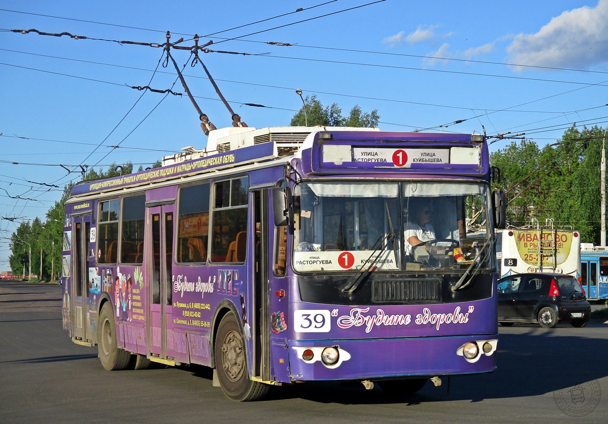 雷賓斯克, ZiU-682G-016.02 # 39