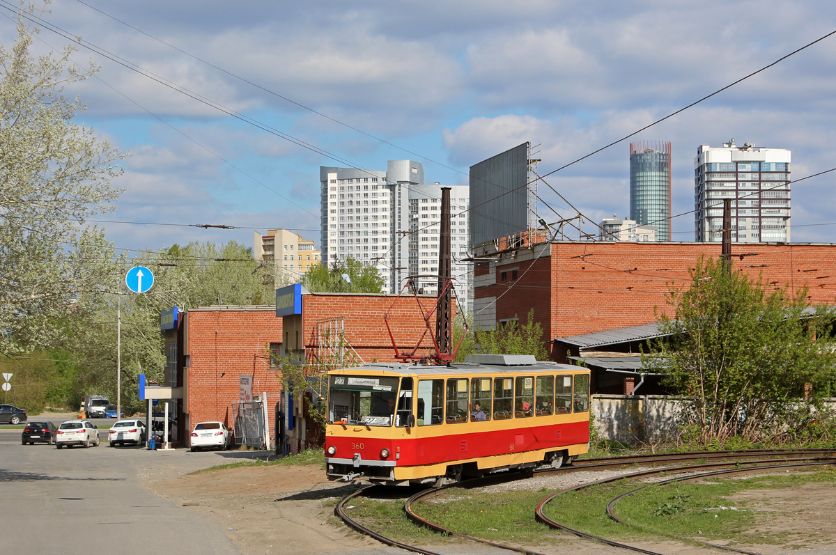 Jekatyerinburg, Tatra T6B5SU — 360
