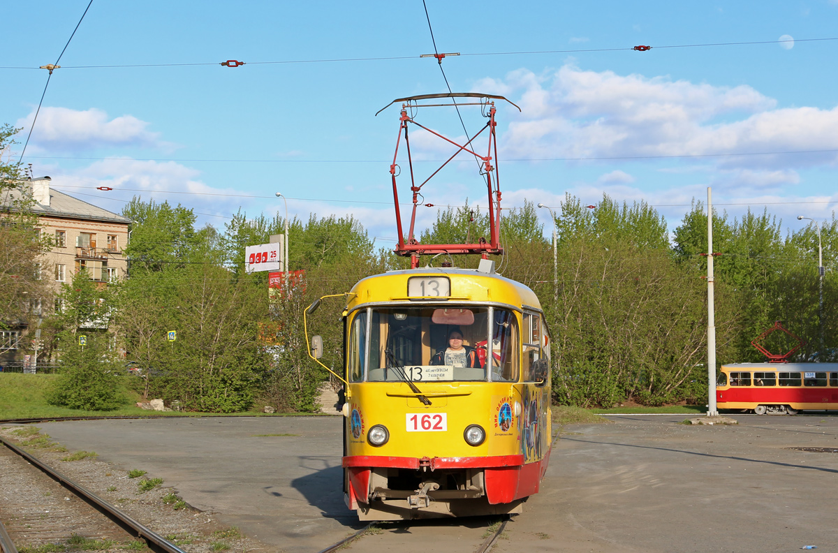 Jekatyerinburg, Tatra T3SU — 162