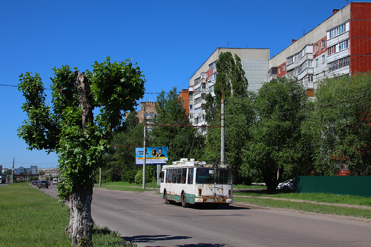 Пенза, ЗиУ-682Г-016.02 № 2050