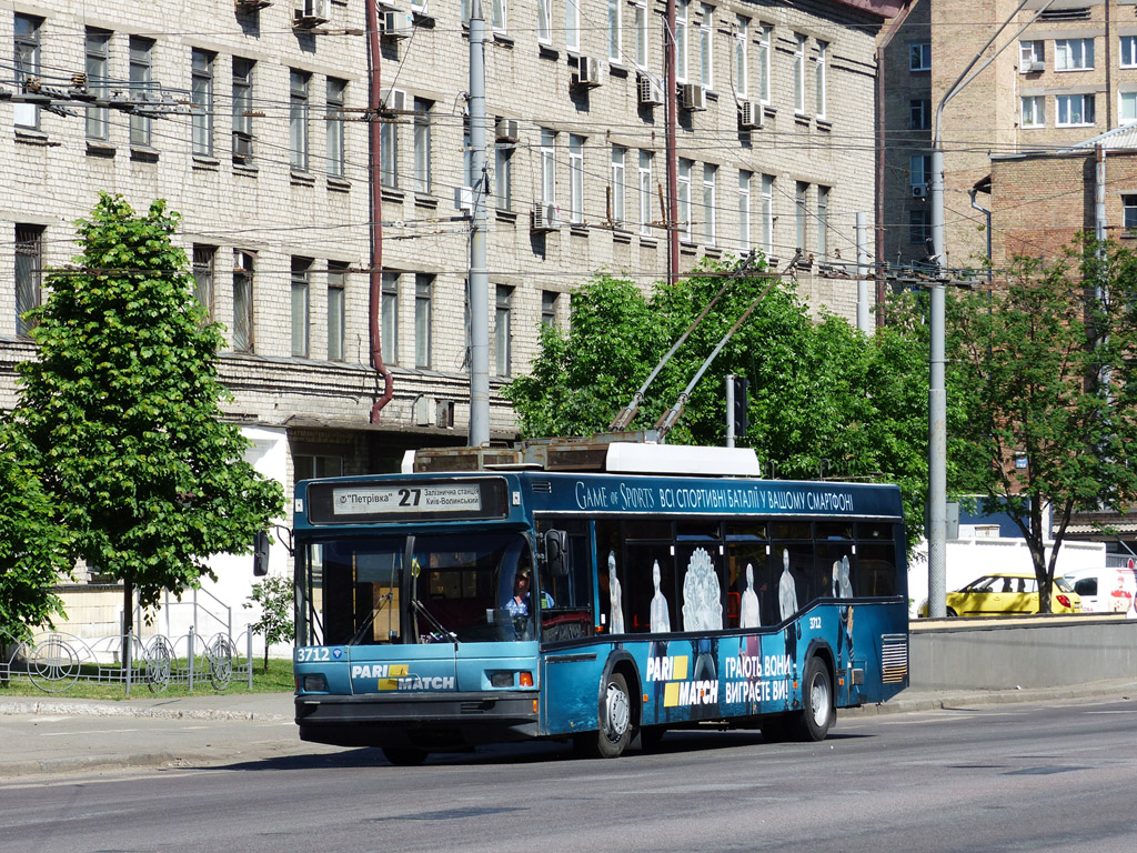 Киев, МАЗ-103Т № 3712