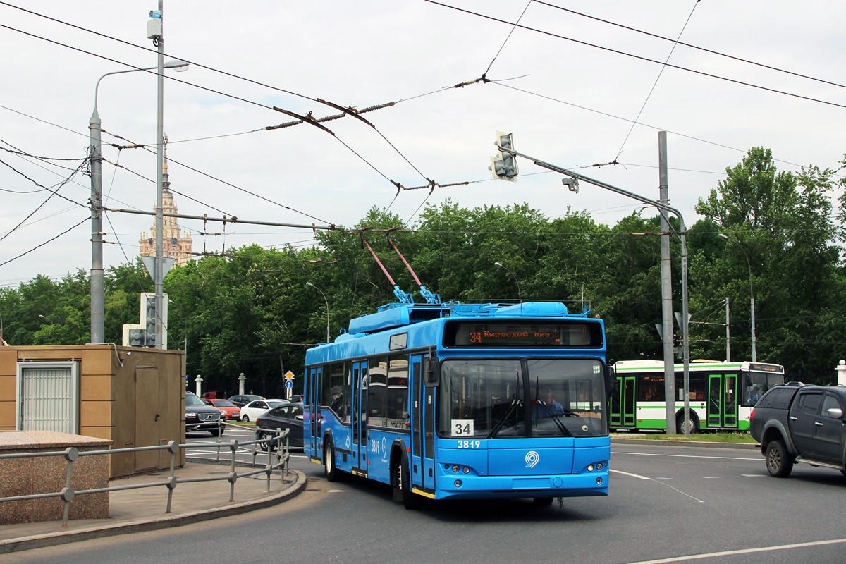 Moskva, SVARZ-MAZ-6235.00 č. 3819