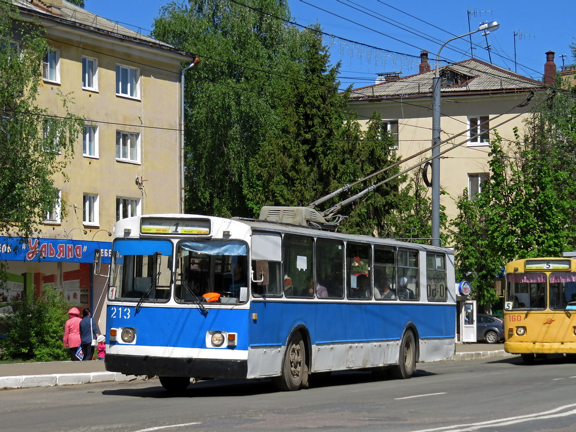 Йошкар-Ола, ЗиУ-682В [В00] № 213