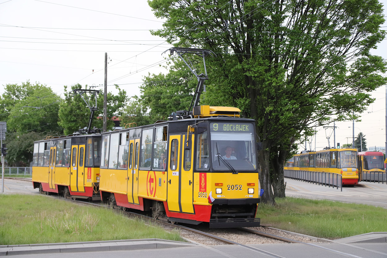 Варшава, Konstal 105N2k № 2052