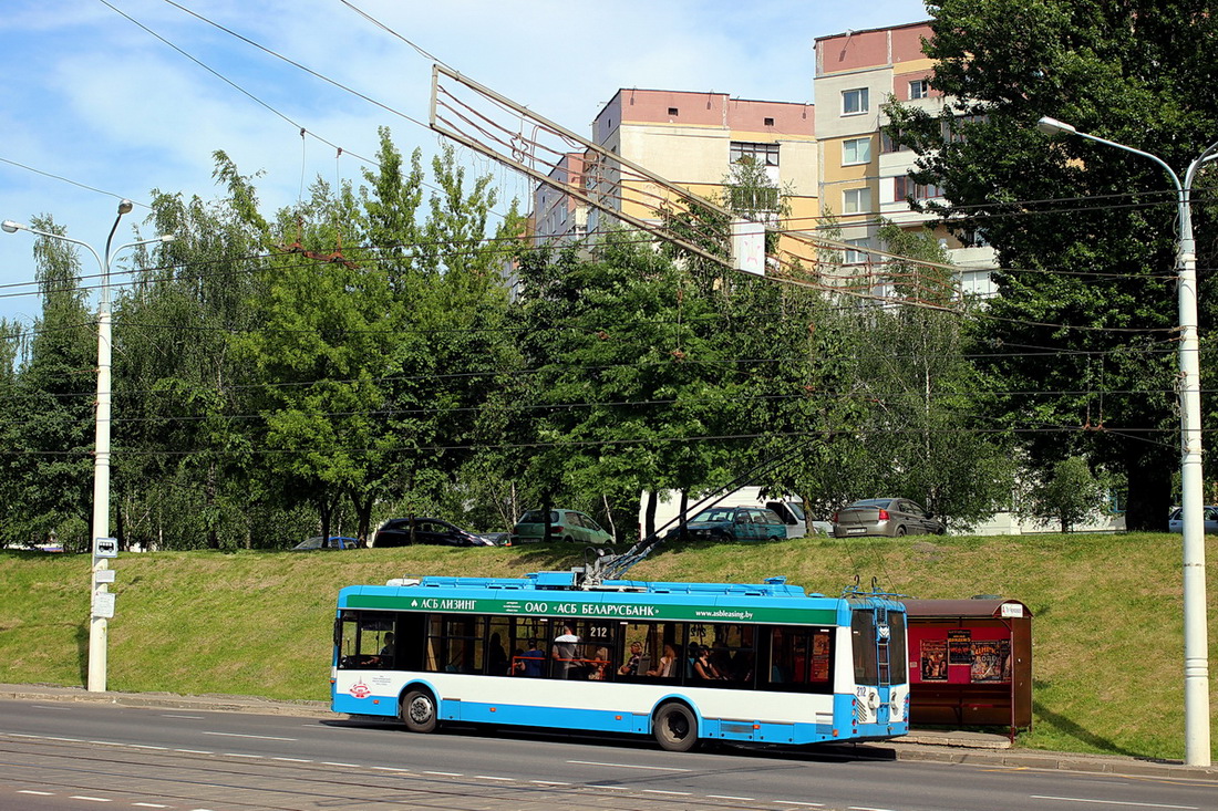 Витебск, БКМ 321 № 212