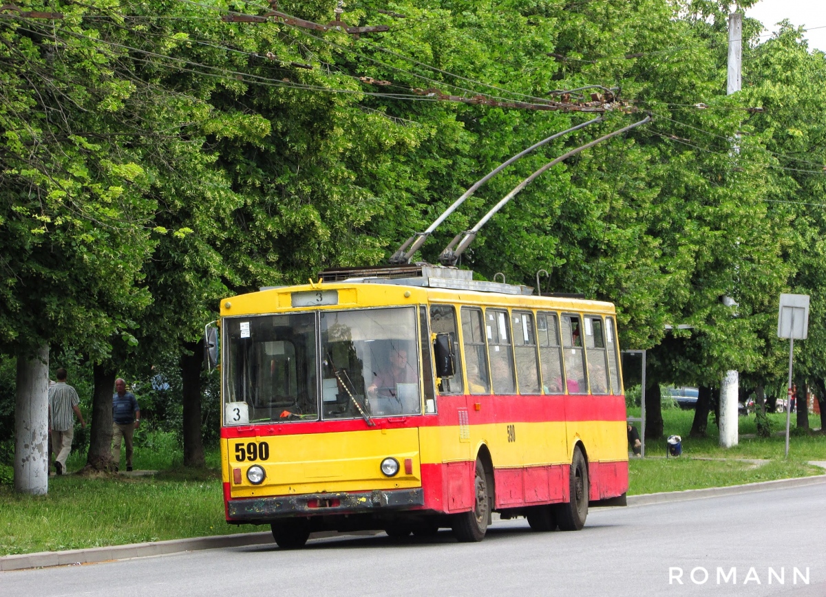 Львов, Škoda 14Tr11/6 № 590