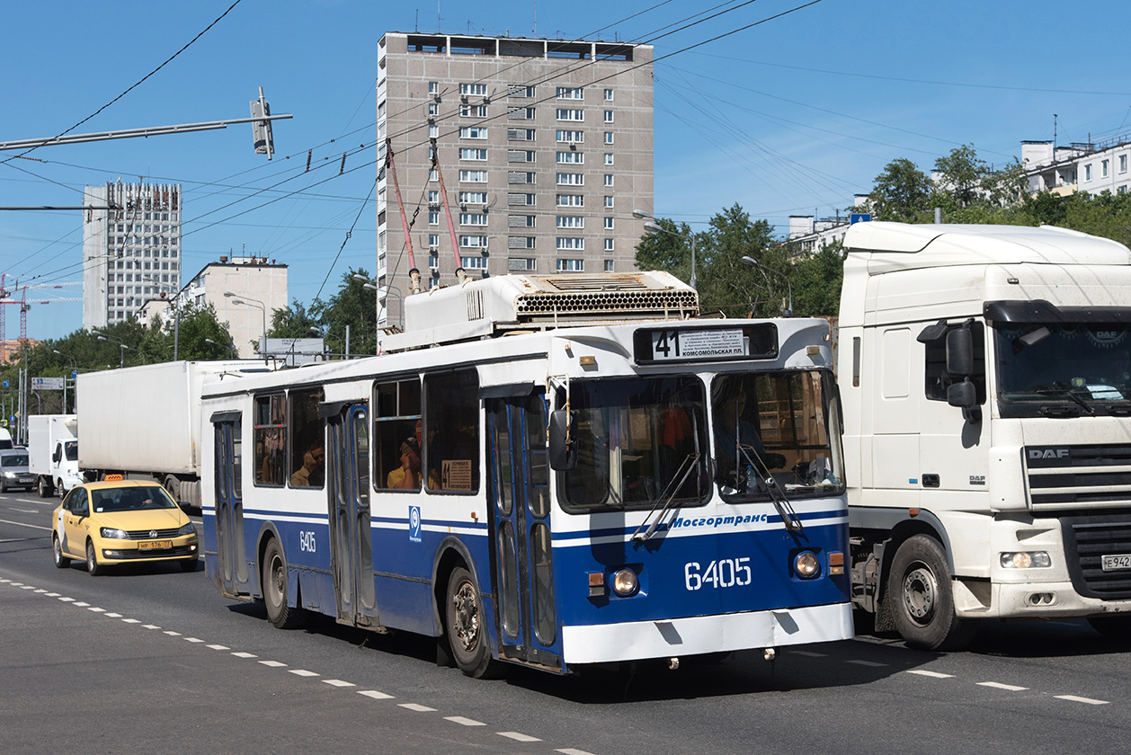 Масква, ЗиУ-682ГМ1 (с широкой передней дверью) № 6405