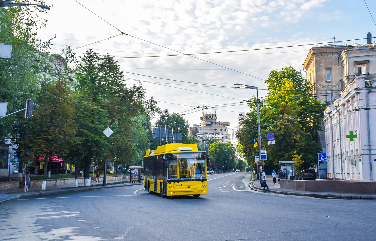 Киев, Богдан Т70117 № 1392