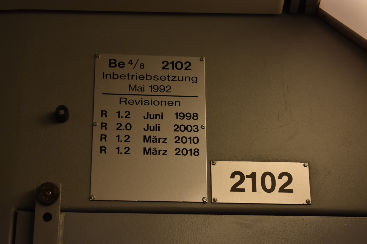 Zurich, SWP/SIG/ABB Be 4/8 "Tram 2000 Sänfte" # 2102