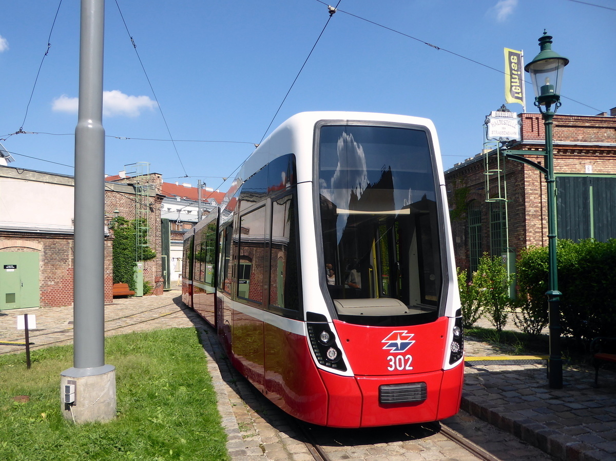 Viena, Bombardier Flexity Wien (Type D) Nr. 302