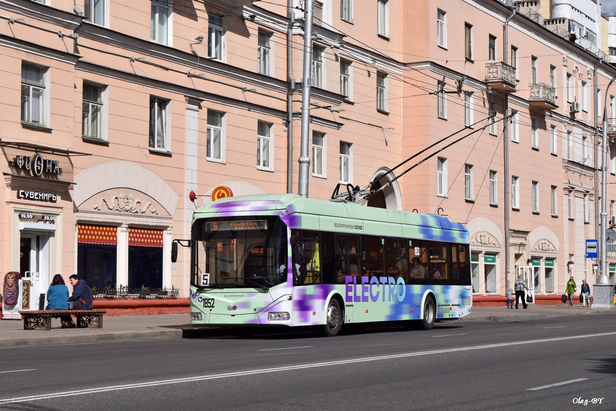 Гомель, БКМ 32100D № 1852