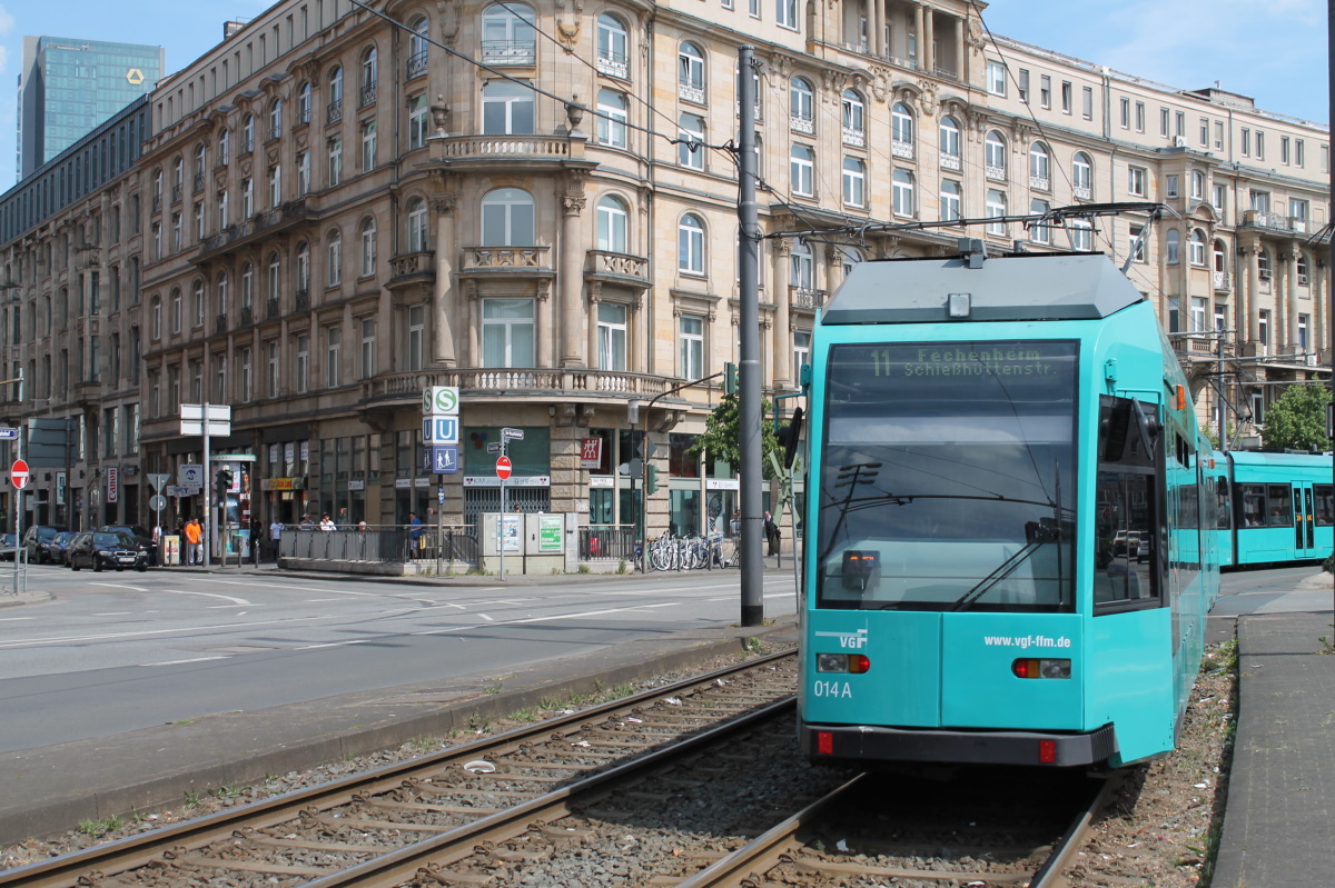 Frankfurt am Main, Duewag R — 014