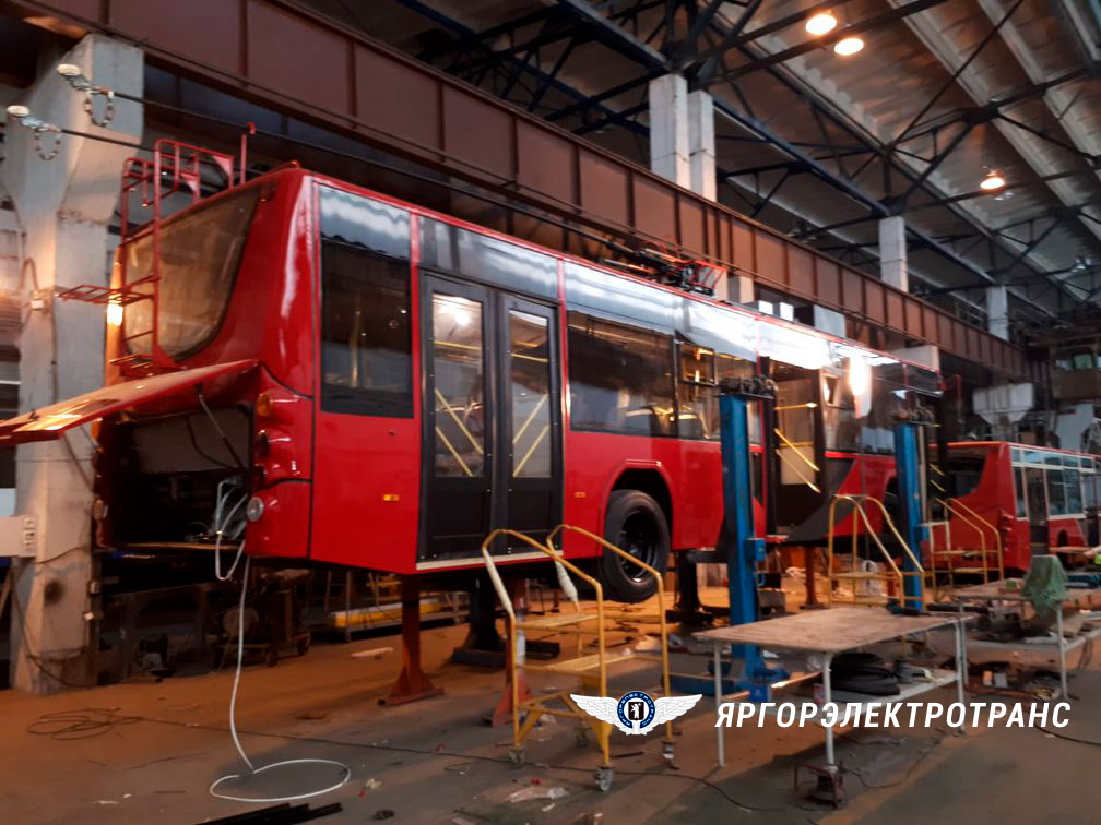 Ярославль, ВМЗ-5298.01 «Авангард» № 61; Ярославль — Новые троллейбусы; Вологда — ОАО "Транс-Альфа"