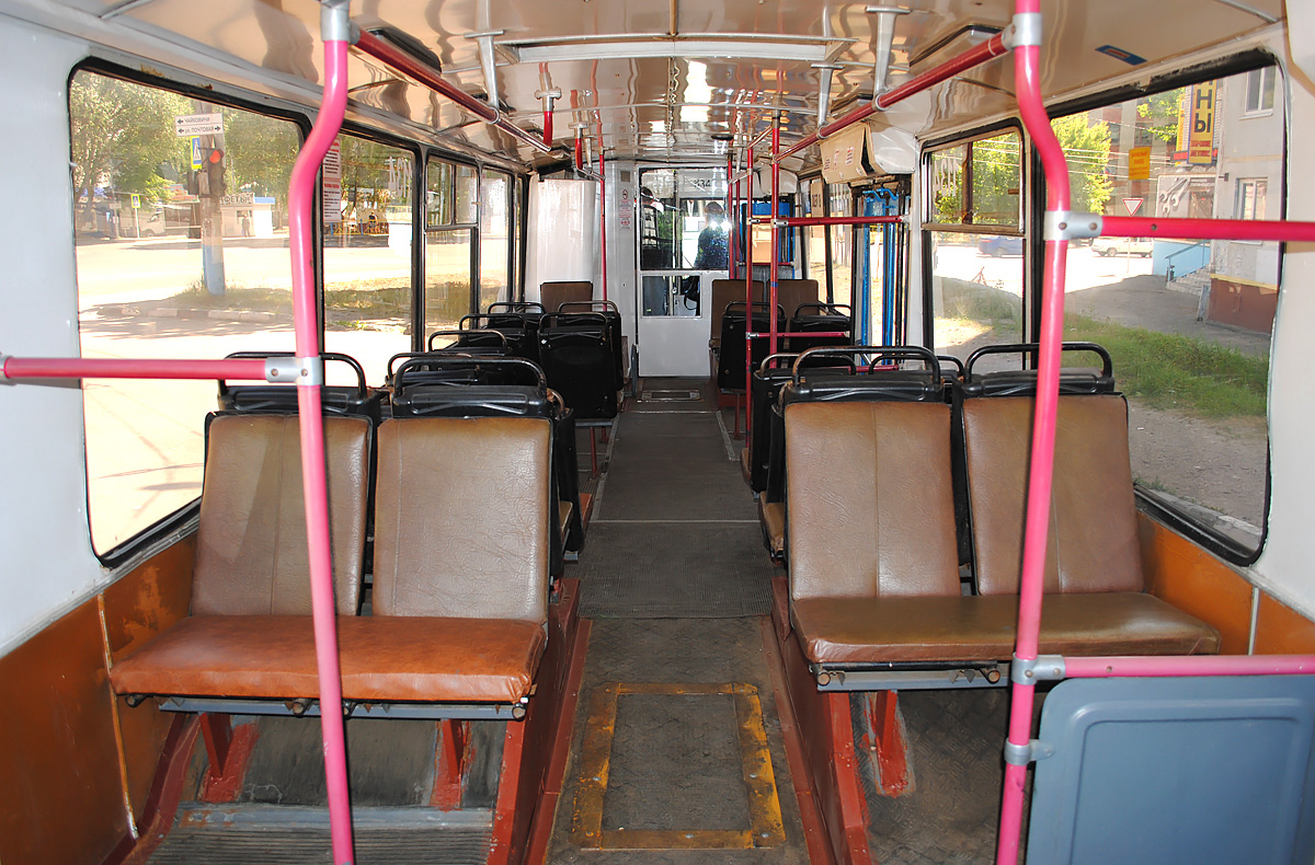 Брянск, ЗиУ-682Г-016.02 (с широкой 1-й дверью) № 1134; Брянск — Салоны