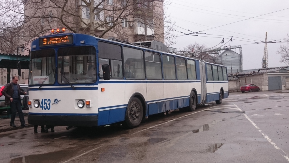 Херсон, ЗиУ-683В01 № 453