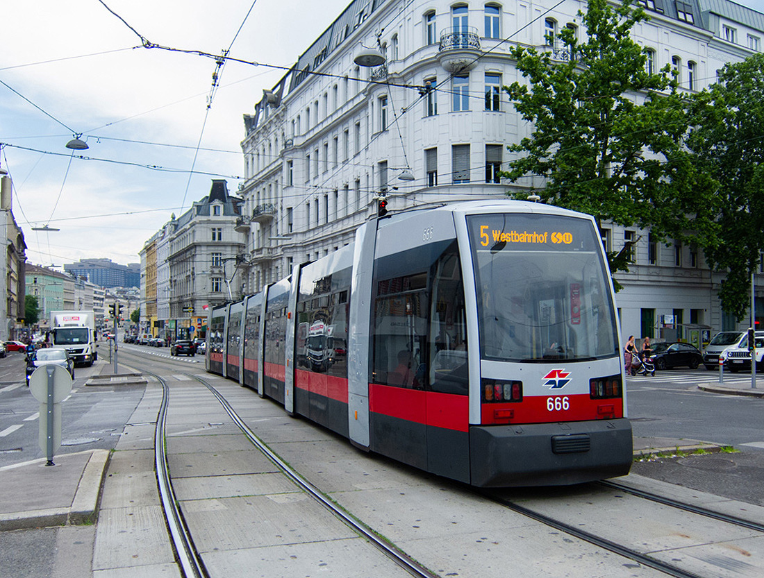 Вена, Siemens ULF-B № 666 Вена, Siemens ULF-B № 666