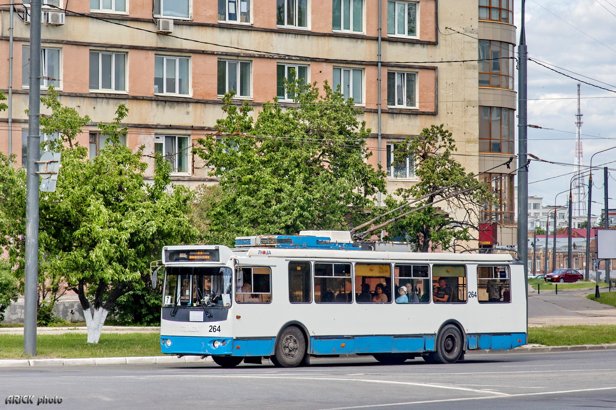 弗拉迪米爾, ZiU-682G-016.04 # 264