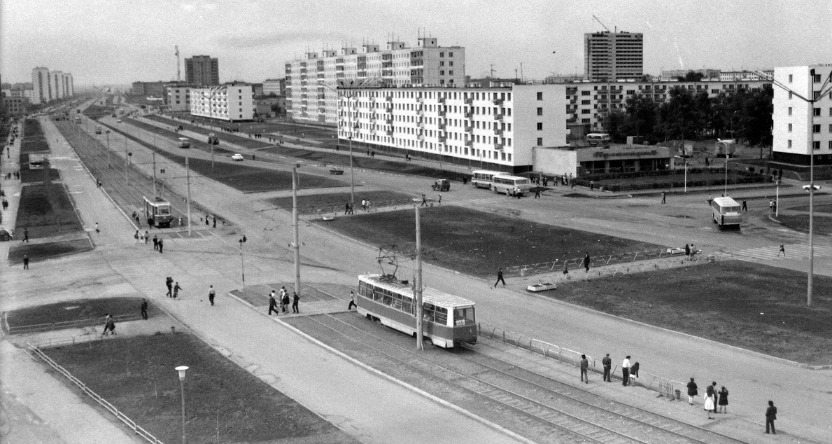 Набережные Челны, 71-605 (КТМ-5М3) № 4; Набережные Челны — Старые фотографии