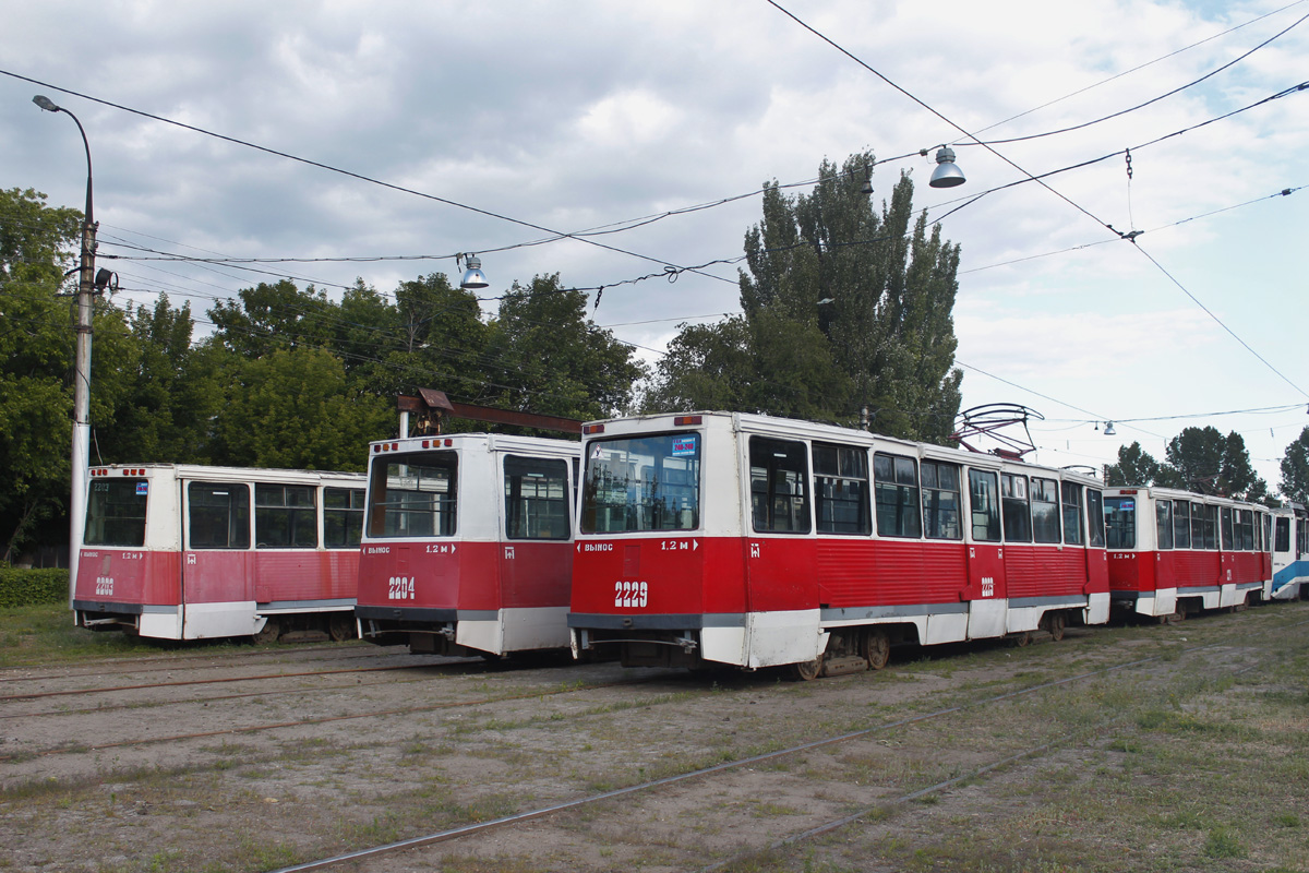 Saratov, 71-605 (KTM-5M3) Nr. 2229